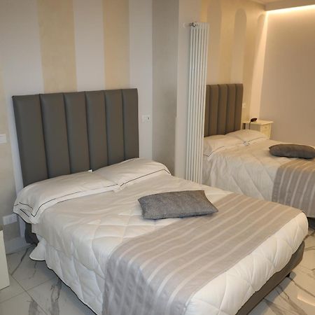 Hotel Ristorante Continental Osio Sotto Ngoại thất bức ảnh