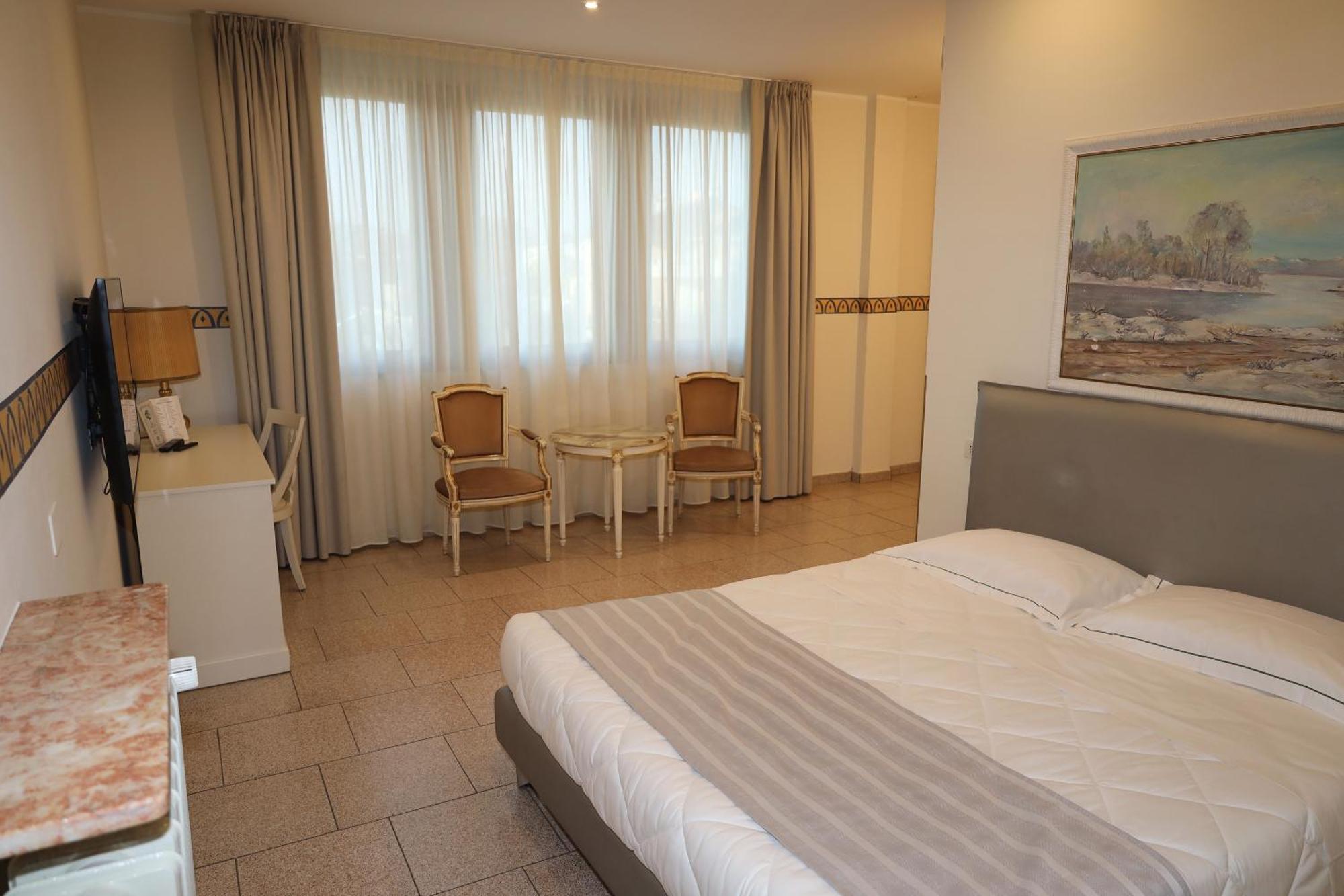 Hotel Ristorante Continental Osio Sotto Ngoại thất bức ảnh