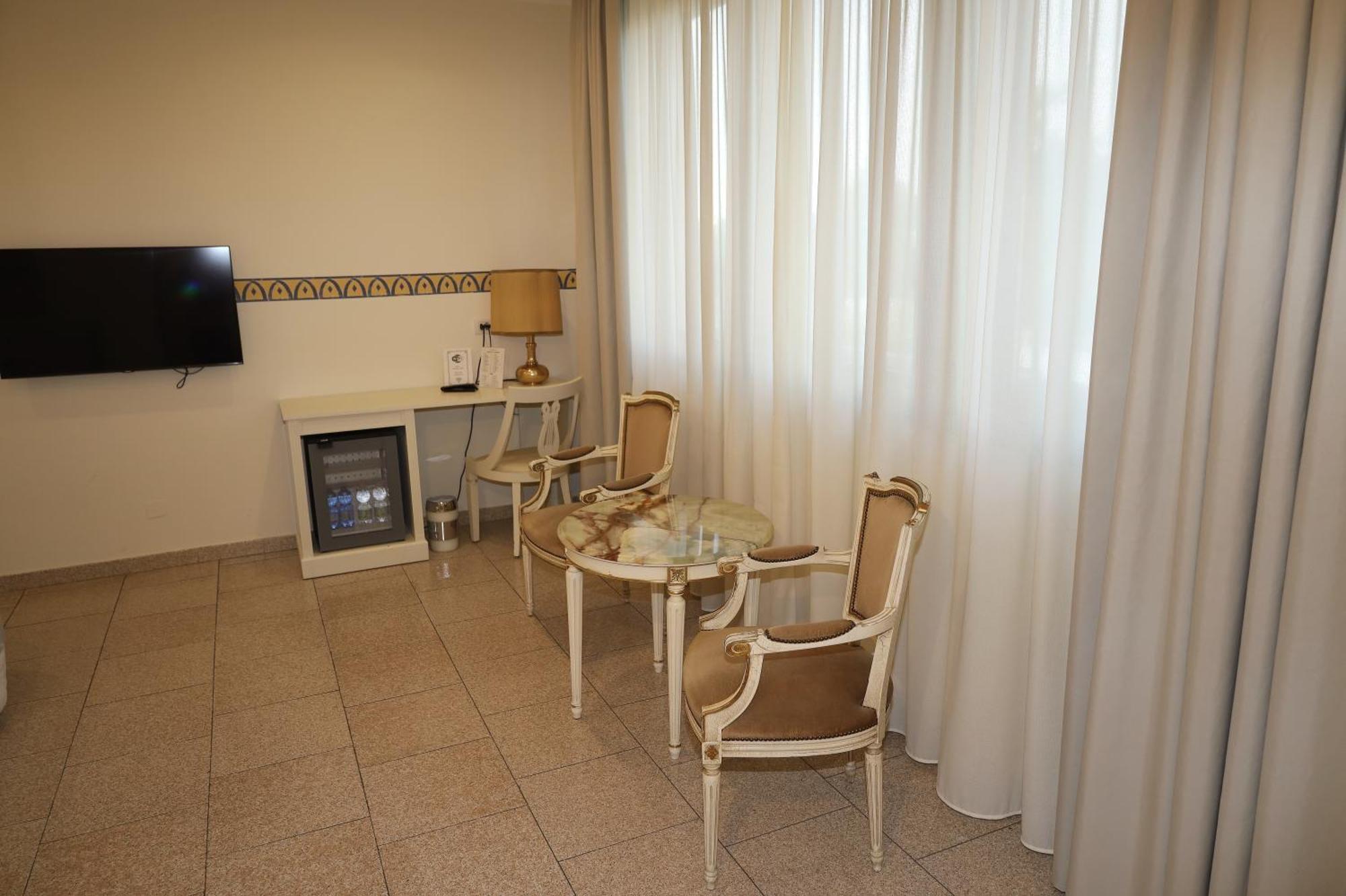Hotel Ristorante Continental Osio Sotto Ngoại thất bức ảnh