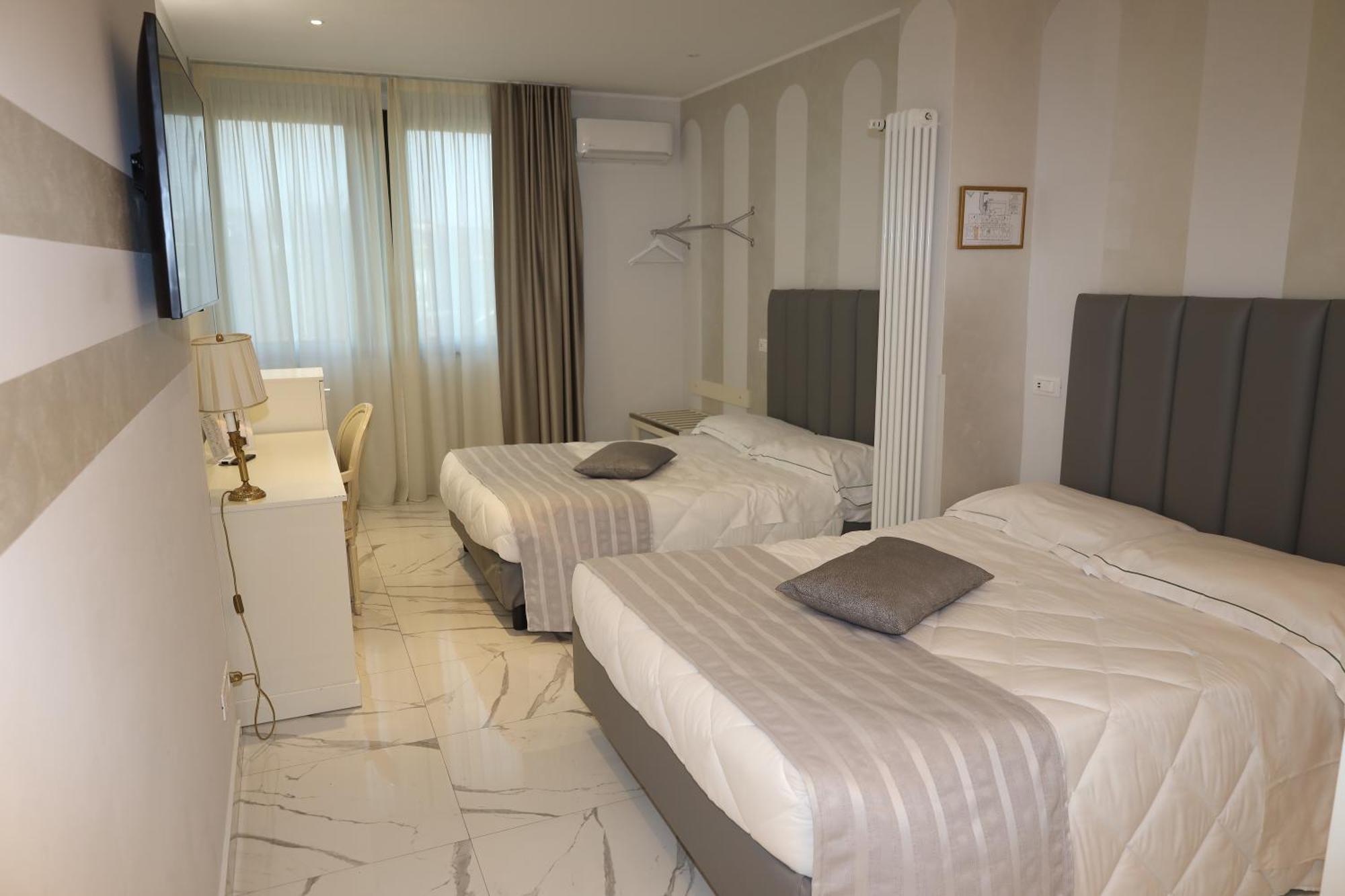 Hotel Ristorante Continental Osio Sotto Ngoại thất bức ảnh